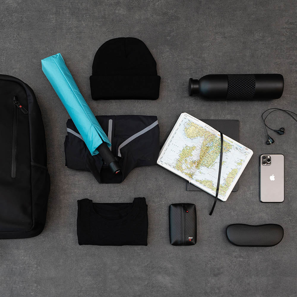 Flatlay_U090