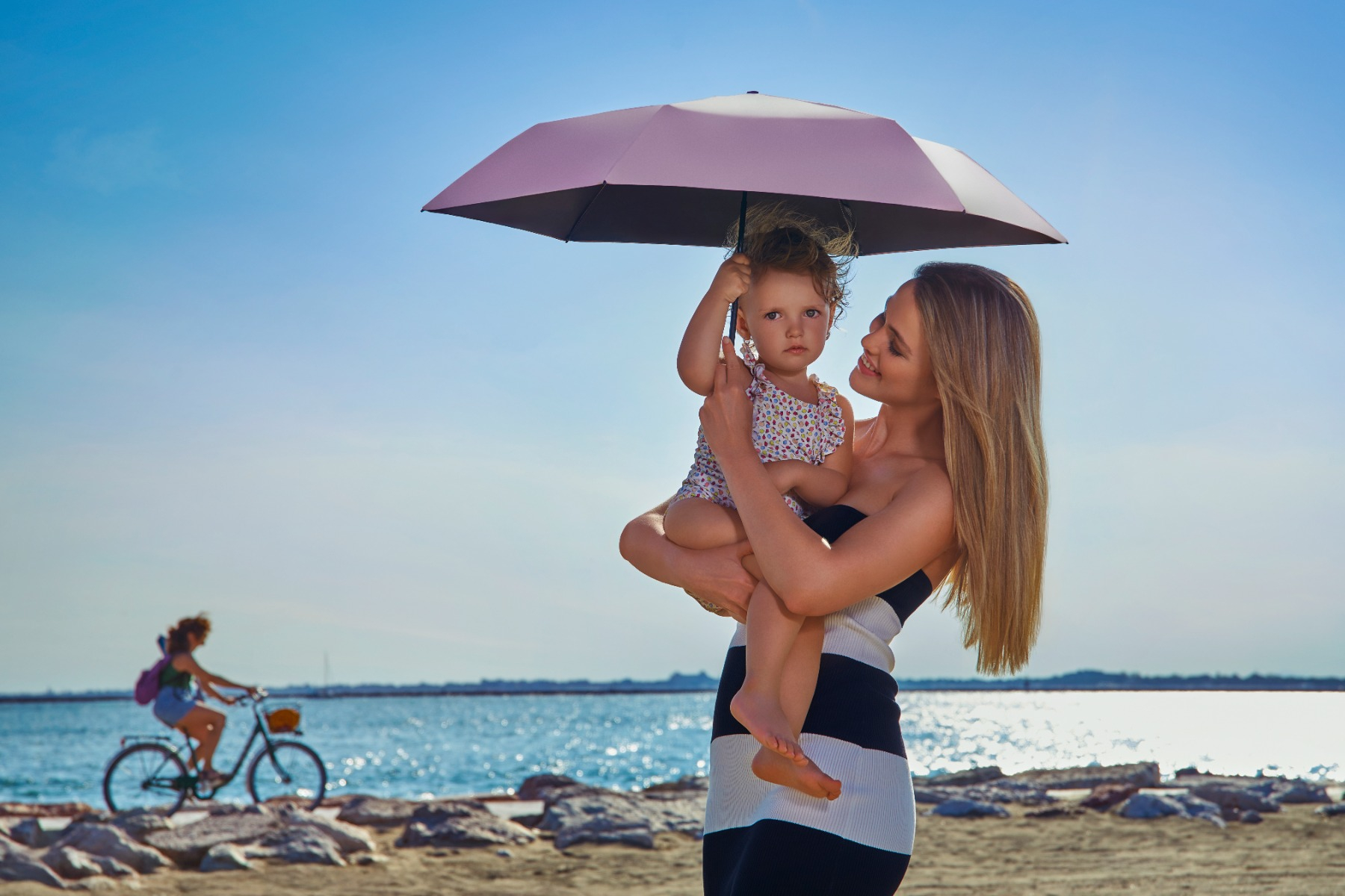 Knirps Regenschirm mit UV-Schutz und Heat shield