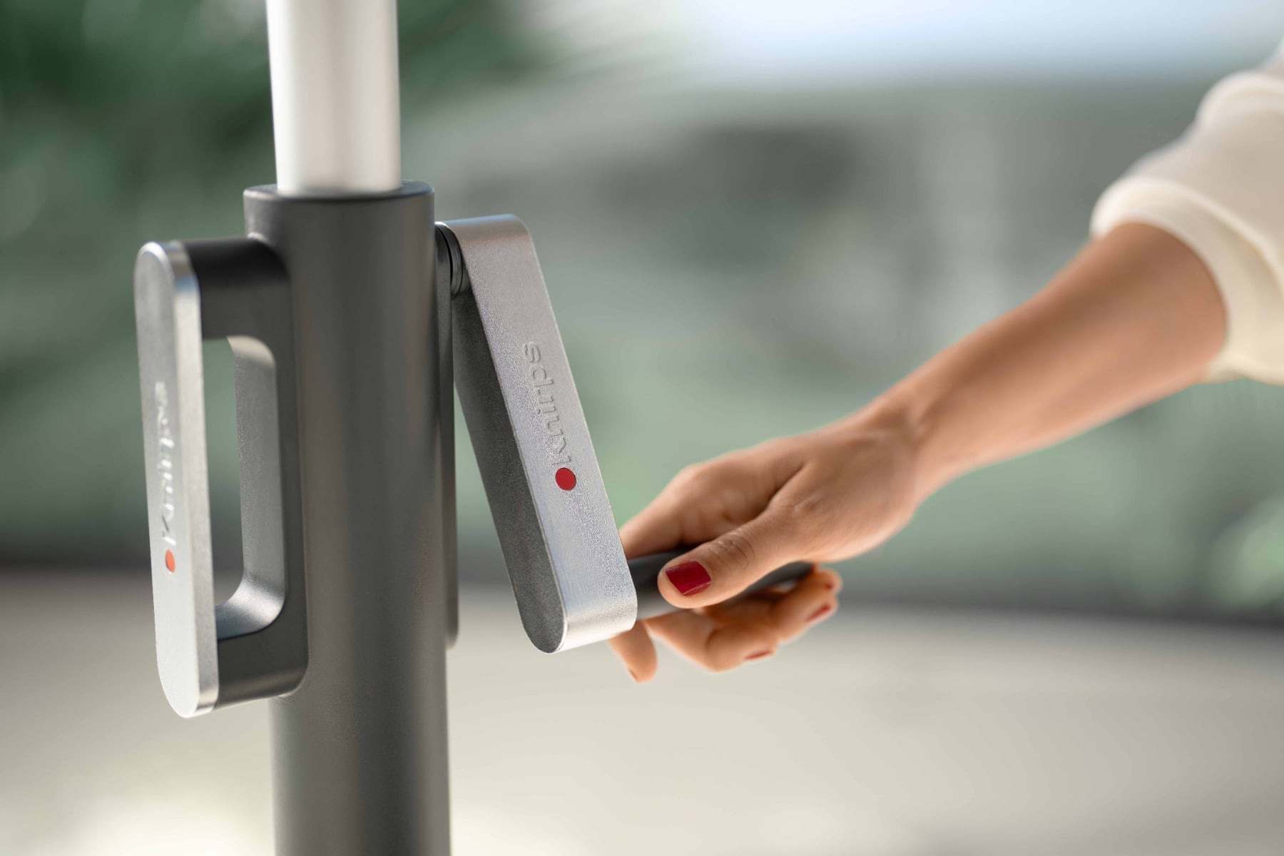 Knirps Sonnenschirm Kurbel mit Easy Tilt Funktion